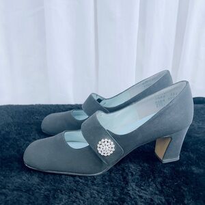 Vintage Black Mary Jane Heels 6.5 aaa